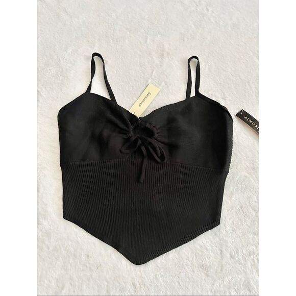 Francesca‘s black ribbed peekaboo sweetheart camisole size L - Picture 2 of 6